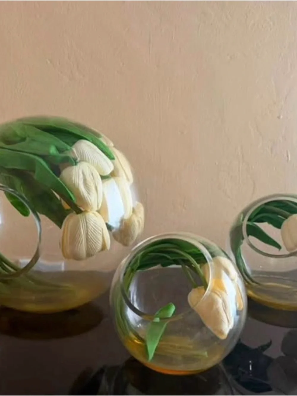 Unknown Brand White Tulip Glass Orb Home Accent - Set of 3
